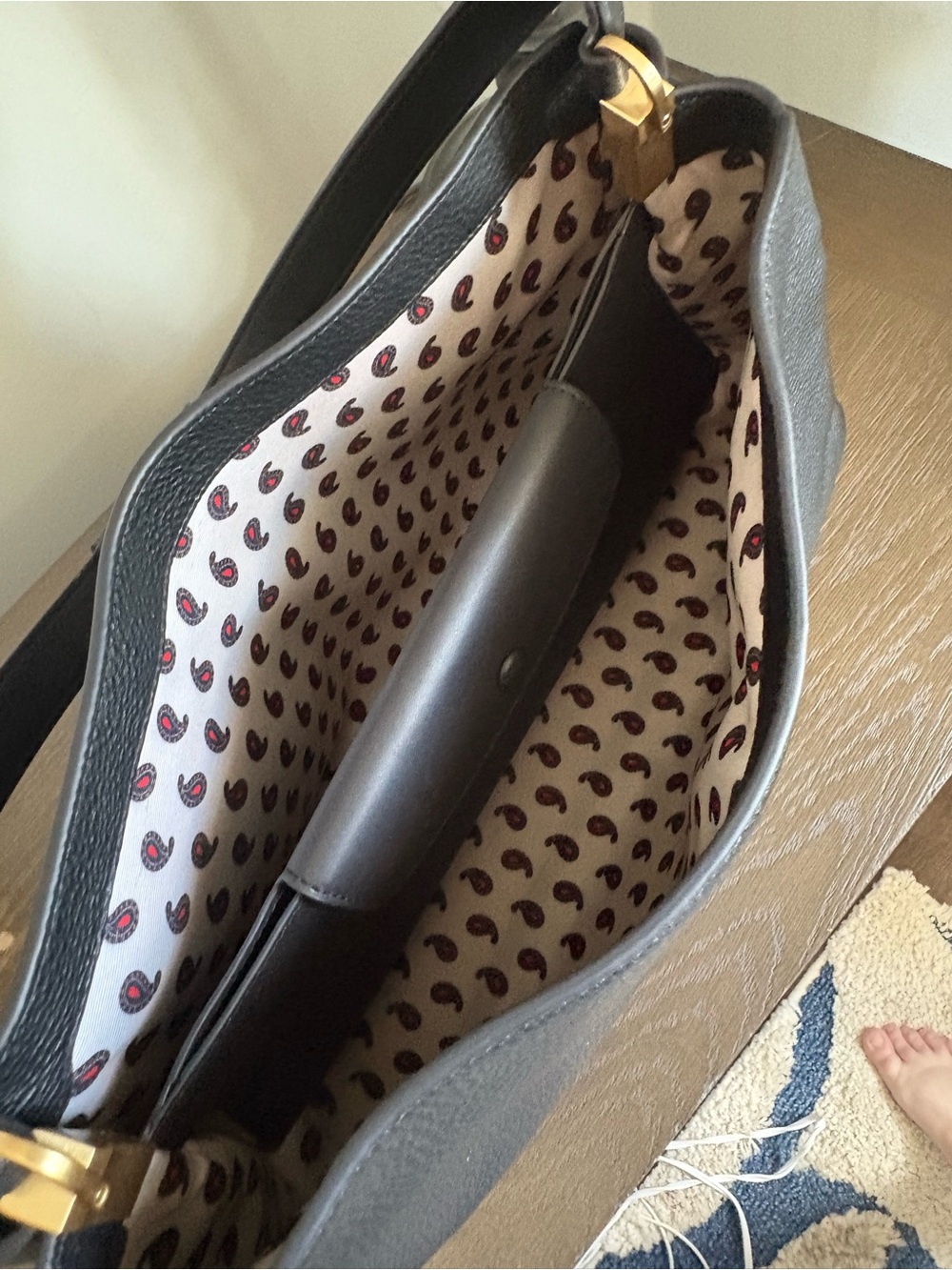 Vera Bradley Frazier Shoulder Bag - Picture 5 of 11
